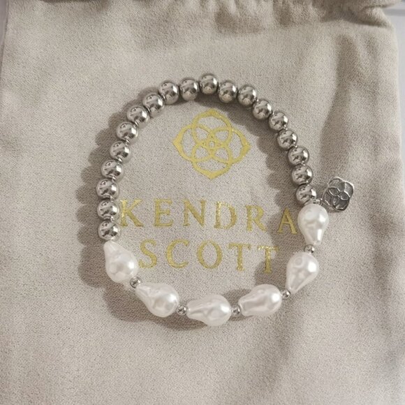 Kendra Scott Pearl Bracelet - Picture 1 of 1